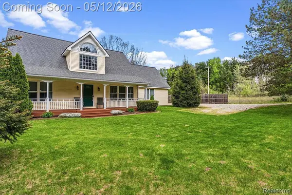 11550 Silver Lake RD, Argentine Township, MI 48418