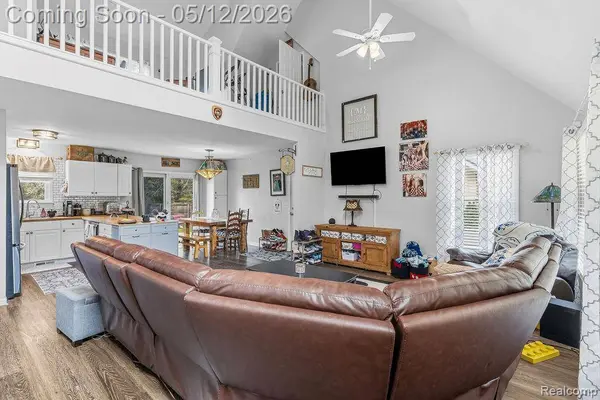 11550 Silver Lake RD, Argentine Township, MI 48418