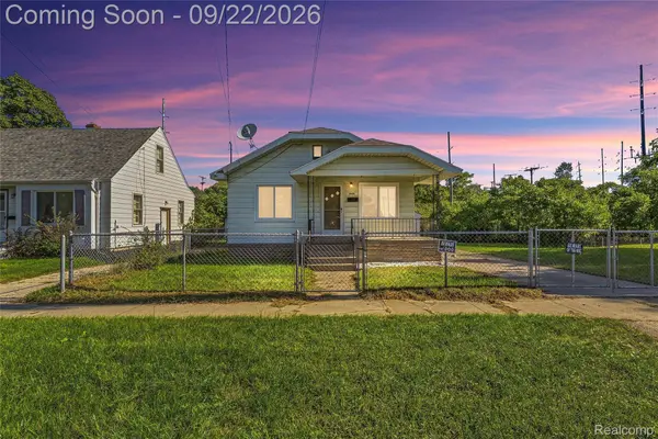 4609 Pengelly RD, Flint, MI 48507