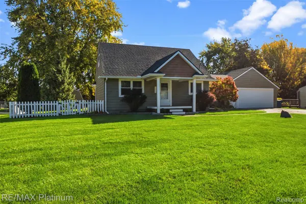 15067 Hogan RD