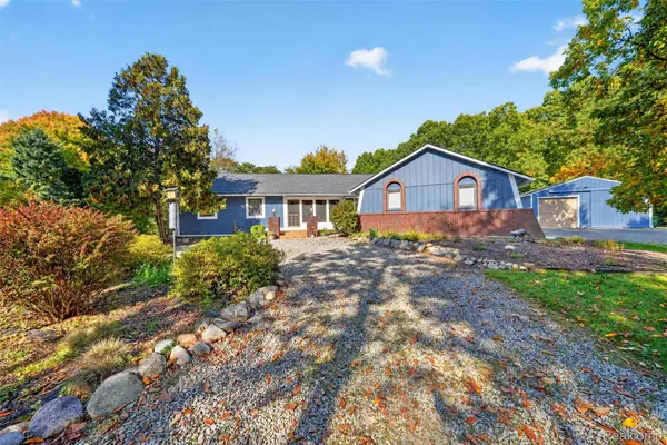 615 Judi Ann LN, Groveland, MI 48442