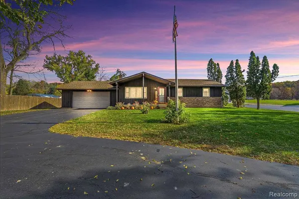 7274 Ormond RD, Springfield, MI 48350