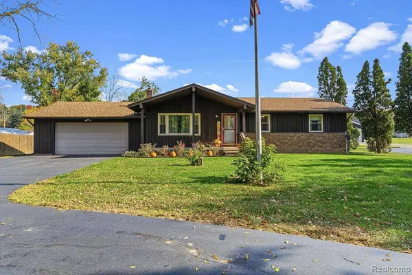 7274 Ormond RD, Springfield, MI 48350