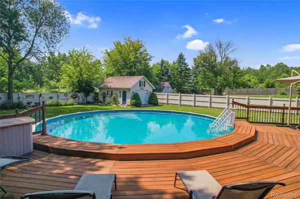 8351 Rustic TRL, Argentine, MI 48451