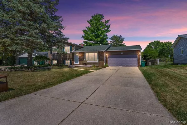 9328 Elaine Drive, Gaines Twp, MI 48473