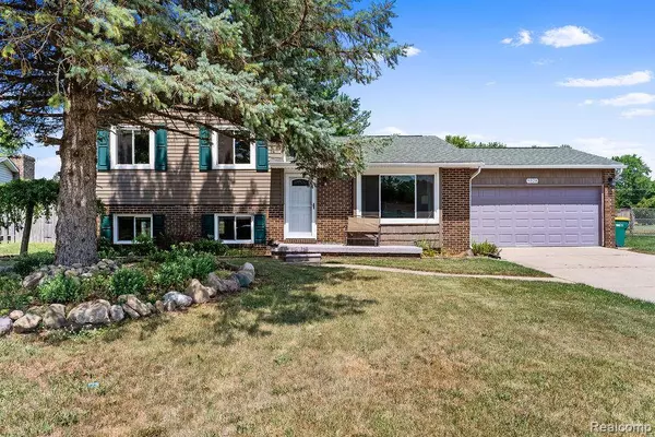 9328 Elaine Drive, Gaines Twp, MI 48473