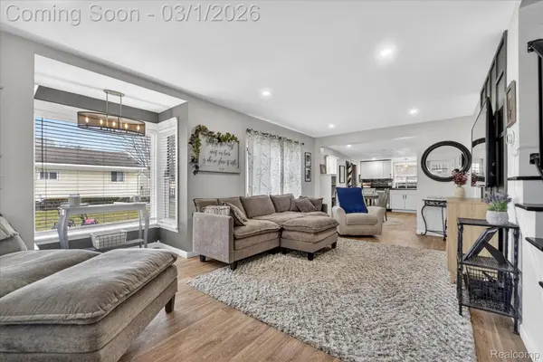 415 W McArthur ST, Corunna, MI 48817