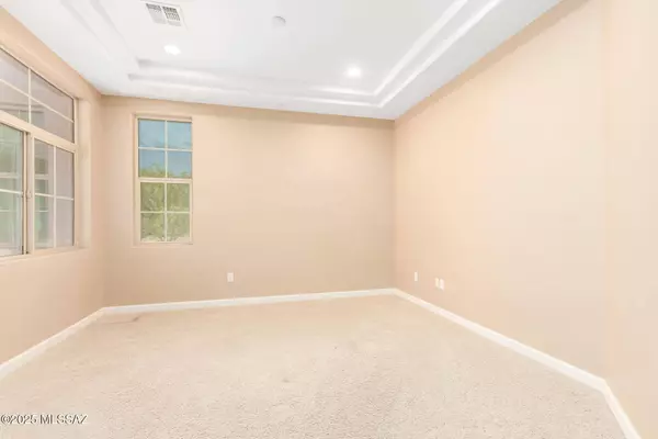 13340 W Tiger Aloe Place, Tucson, AZ 85743