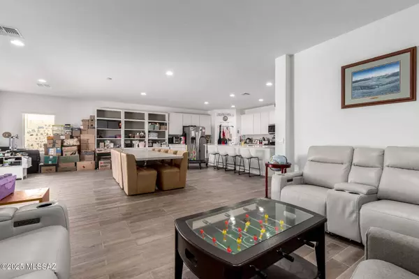 5568 W Summer Vw Drive, Marana, AZ 85658