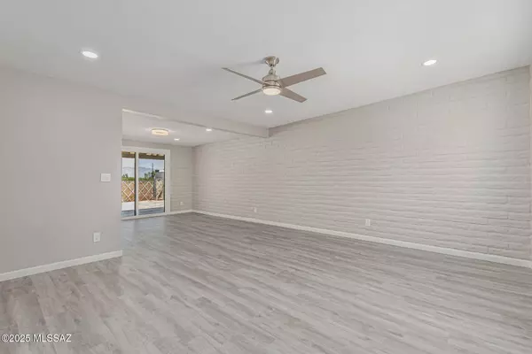 7735 E Basswood Place, Tucson, AZ 85730