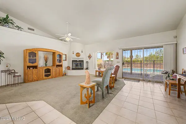 160 S Hampton Hill Court, Tucson, AZ 85748