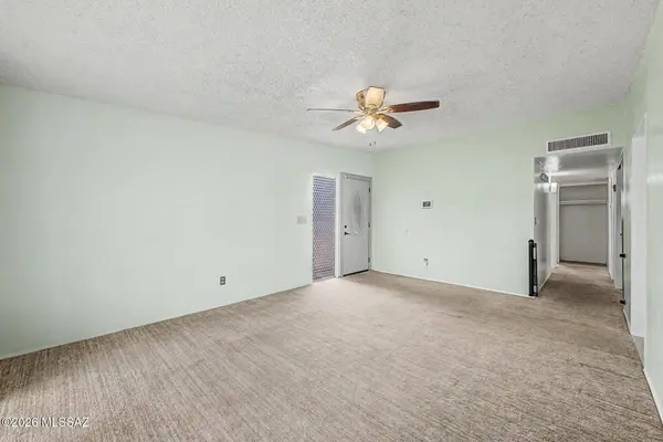 9571 E 33rd St, Tucson, AZ 85748