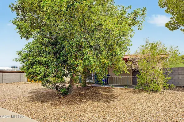 9571 E 33rd St, Tucson, AZ 85748