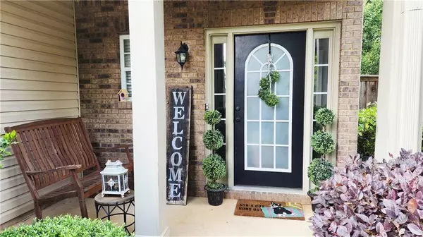 201 Hollyhock LN, Dallas, GA 30132