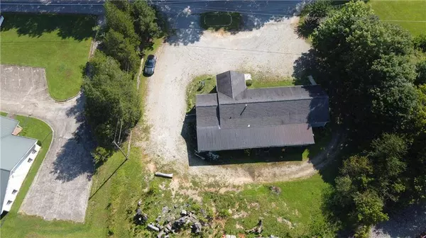 5447 Powder Springs Dallas RD SW, Powder Springs, GA 30127