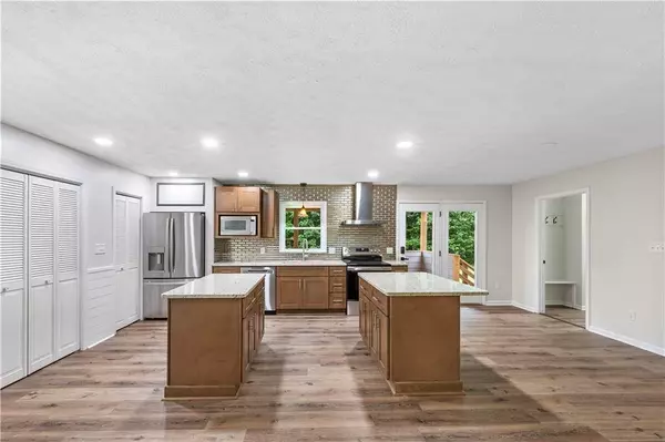 280 Hitchcock RD, Dallas, GA 30157