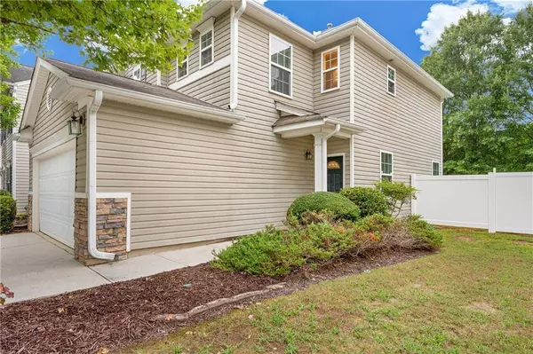 218 Silver Fox TRL, Dallas, GA 30157