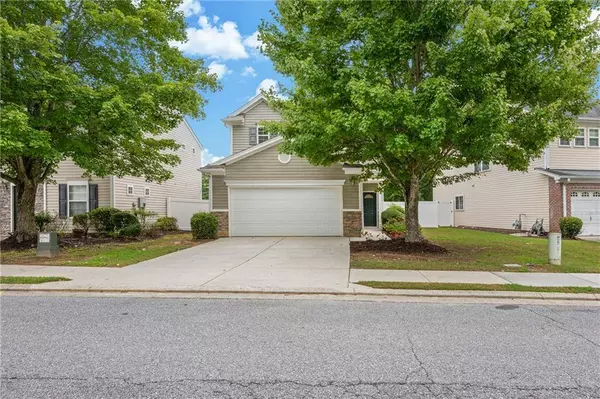 218 Silver Fox TRL, Dallas, GA 30157