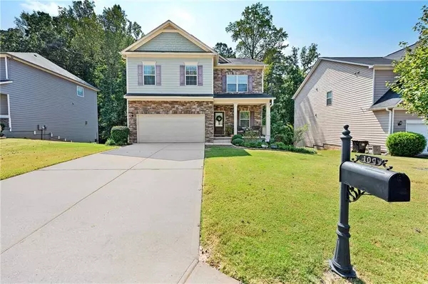 107 Stonewood Creek DR, Dallas, GA 30132