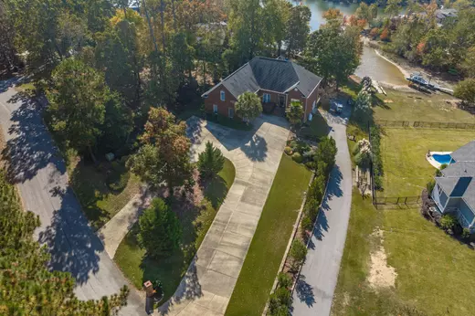 Edgewater Shores House For Sale