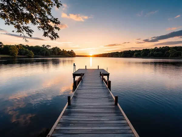 feature image of The Ultimate Guide to Lake Murray Living: Your Gateway to Waterfront Paradise in South Carolina