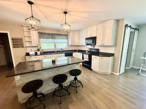 612 Edisto Lake Road, Wagener, SC 29164