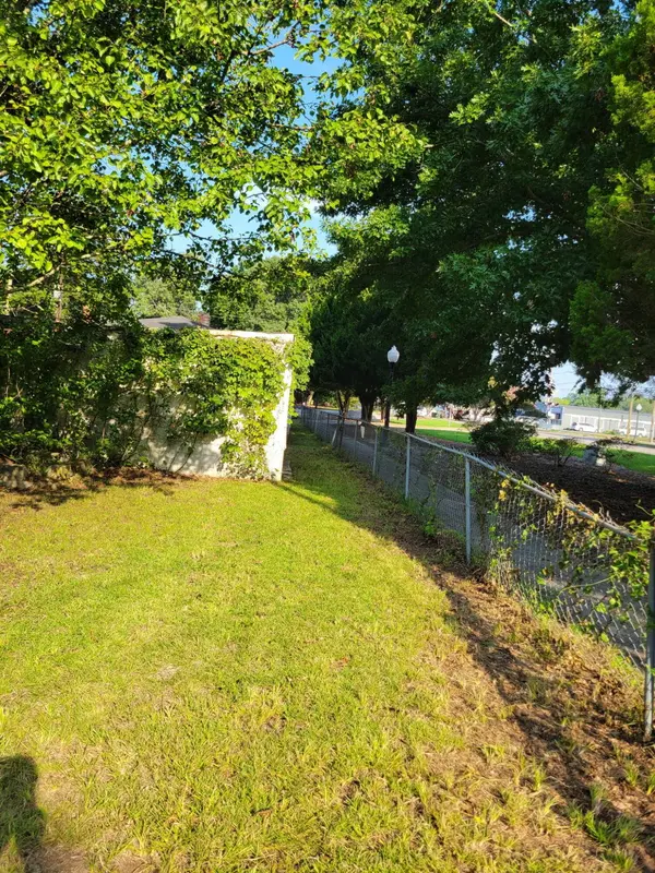 456 Union Street NE, Aiken, SC 29801