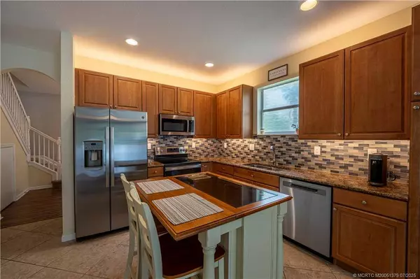 9446 SW Purple Martin WAY, Stuart, FL 34997