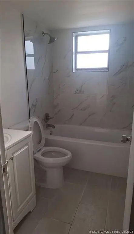 1021 SE Monterey RD #1-16, Stuart, FL 34994