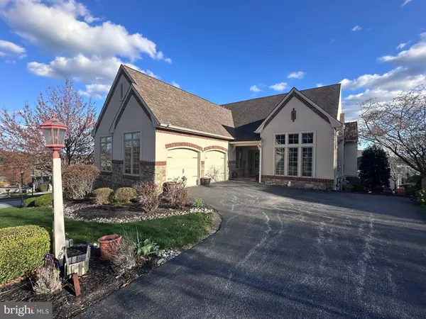 108 VALMERE PATH #8A, York, PA 17403