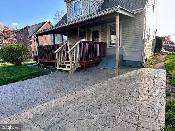 565 S 13TH ST, Columbia, PA 17512