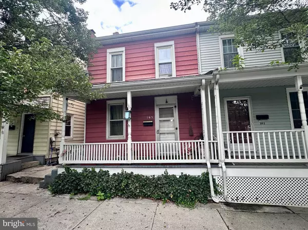 165 N WATER ST, Spring Grove, PA 17362