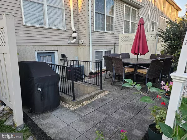 341 WILD CHERRY LN, Marietta, PA 17547