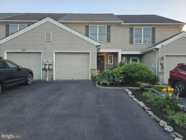 341 WILD CHERRY LN, Marietta, PA 17547