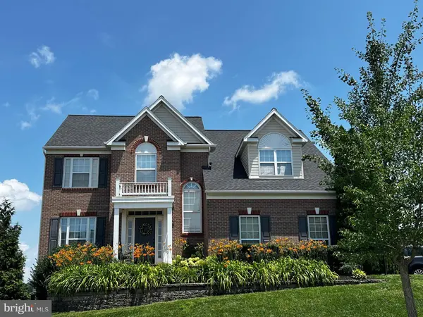 7503 GRAND LAKE DR, Seven Valleys, PA 17360