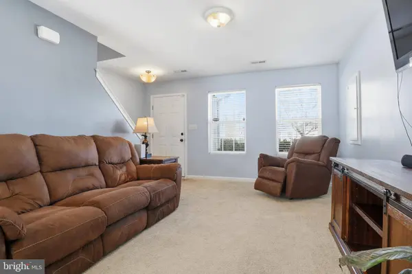 370 AZALEA DR, Windsor, PA 17366