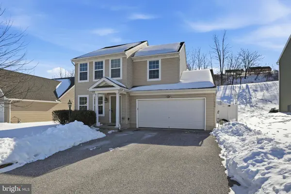 370 AZALEA DR, Windsor, PA 17366