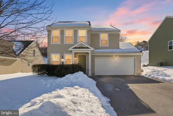 370 AZALEA DR, Windsor, PA 17366