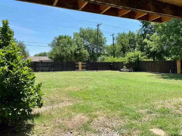 320 N C, Duncan, OK 73533