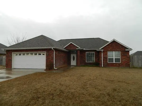 1206 1st, Elgin, OK 73538