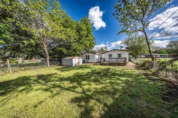 1209 NW Bessie Ave, Lawton, OK 73501