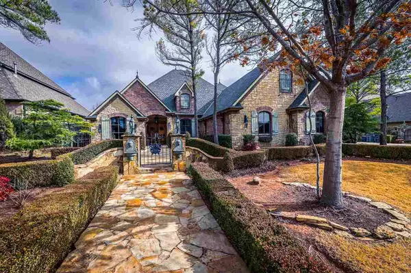 615 NW Micklegate Blvd, Lawton, OK 73505