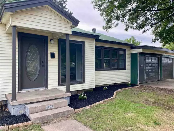 201 N 20th, Duncan, OK 73533