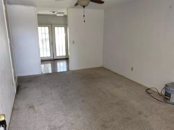 1632 NW 48th, Lawton, OK 73505