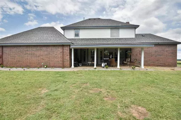 3848 CS 2780, Ninnekah, OK 73067