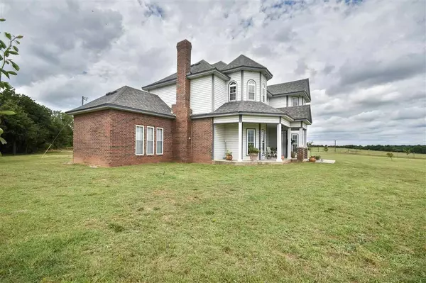 3848 CS 2780, Ninnekah, OK 73067