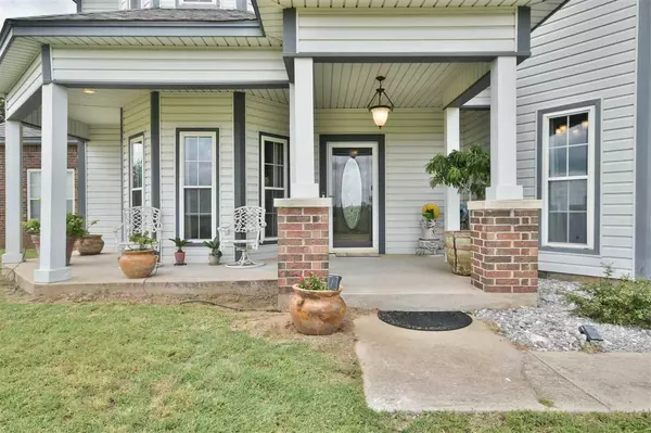 3848 CS 2780, Ninnekah, OK 73067