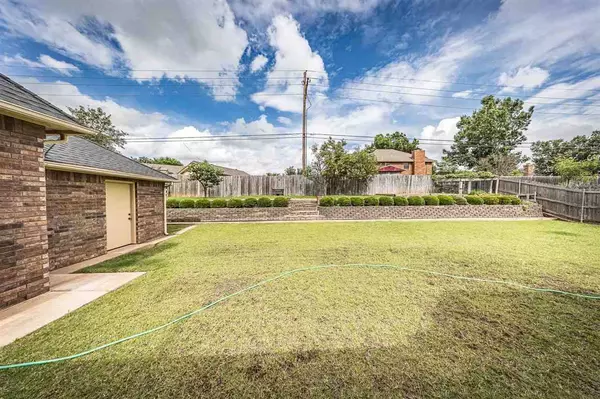 813 NW 76th, Lawton, OK 73505