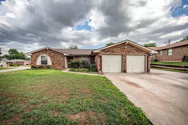 7502 NW Welco Ave, Lawton, OK 73505