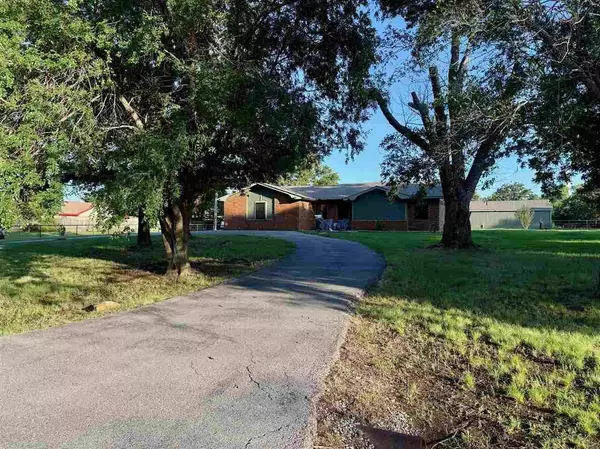 3889 Kensworth, Duncan, OK 73533